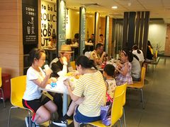 等位区-麦当劳(鼓楼店)