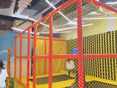 -不可思议减压馆·解压博物馆·摔碗发泄·团建定制