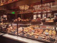 -BUTTERFUL&CREAMOROUS 黄油与面包(西单大悦城店)