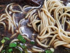-小龙大肉面馆
