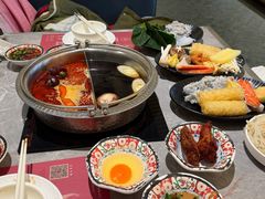 -一绪に寿喜烧(虹悦城店)