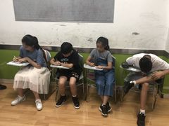-英孚教育青少儿(宝龙中心)