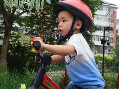 -八爪矩阵极限运动馆·儿童平衡车·感统训练(南海子公园校区)