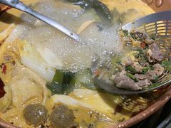 酸辣锅底-洱火云南酸菜牛肉火锅(石景山当代商城店)