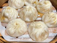 蟹粉小笼包-馋三尺蟹粉小笼(人民广场店)