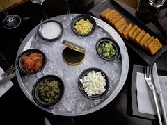 -FLAIR顶层餐厅酒吧(浦东丽思卡尔顿酒店)