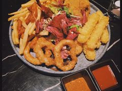 -STARRY CAFE & LOUNGE BAR(高新店)