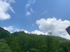 -罗田大别山峡谷漂流