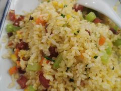 叉烧香肠粒炒饭-粤式轩广东茶餐厅(草市街店)