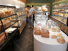 面包甜点陈列柜-沙记赛索清真糕点(和兴店)