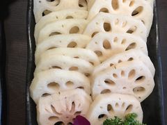 -泓炙颐凤鲜海鲜火锅料理(桐乡店)