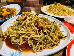 小炒笨豆芽-永红源啤酒·烧烤·海鲜·大排档(青特城店)