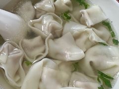 小馄饨-周震馄饨