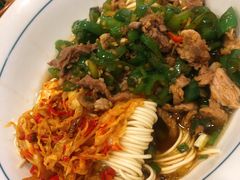 青椒炒肉干拌面-刘氏三和面馆