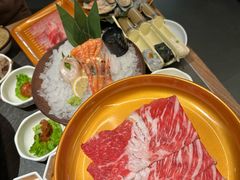 -牛YO寿喜烧·铁板烧和牛火锅自助(市府恒隆店)