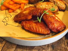 双拼鸡翅-HIGH FIVE哈福手工汉堡(桂林路店)