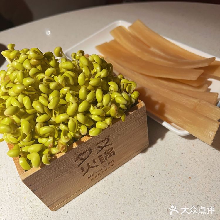 仿佛进入了溶洞[加油]
