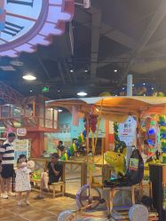 -卡通尼乐园(龙湖六合天街店)