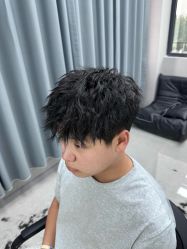 -尤司男士国潮理发馆