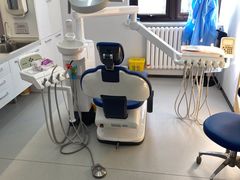 -美冠塔口腔(酒仙桥分院)