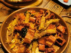 -SISTERS BAR RESTAURANT川意酒馆(嘉善老市H楼店)