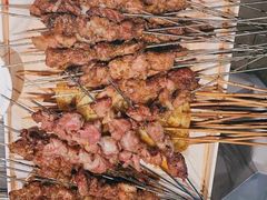 -绿地三只羊羊肉串(万科店)