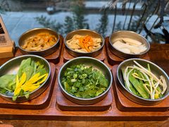 -银米·云南传统过桥米线(双廊黑金冠店)