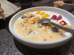 米釀鲜果酸奶-丝路金桃·新疆菜(徐汇店)
