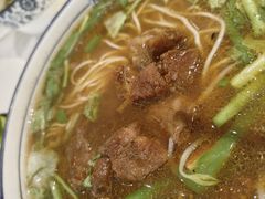 -镇南锅盖面馆(解放路店)