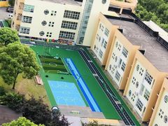 -上海闵行区阶梯吉美幼儿园