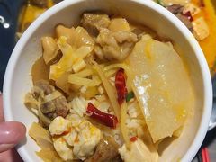 汤汁拌米饭绝了！-胖哥俩肉蟹煲(梅溪步步高店)
