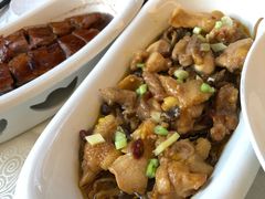 鹿茸菌蒸走地鸡-悦湖公馆