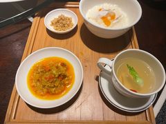 -杭州西子湖四季酒店·金沙厅