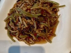 鱼香肉丝-四川饭店·小龙虾(长白店)