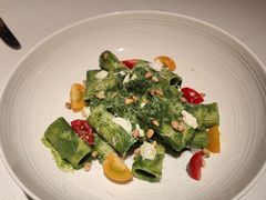 -Mogul Eatery·大亨餐酒馆