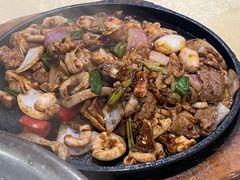 -标记美食新鲜猪杂(兴南大道店)