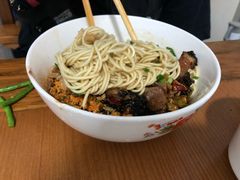 -矮子粉店1985·长沙米粉(湘春路店)