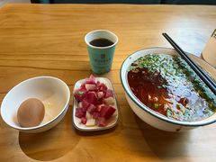 -兰河巷牛肉面(曲江店)