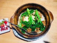 滑蛋牛肉煲仔饭-嘉年华面包房餐厅（饺子馆）(陶然亭店)