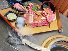-铭牛烧肉·和牛海鲜自助(高新月牙湖店)