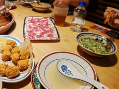 -洱火云南酸菜牛肉火锅(石景山当代商城店)