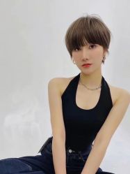 -AYO SALON