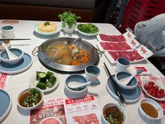 牛杂鸳鸯锅-左庭右院鲜牛肉火锅(环球港店)