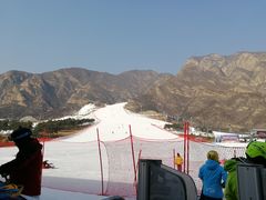 -石京龙滑雪场-停车场