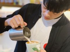 -Line 咖啡(石厦花园店)