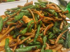 -洁神饭庄·海鲜·青岛菜·30年老字号(五四广场店)