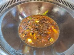 -哈尔滨烧烤·山河村铁锅炖(交大店)