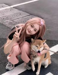 -丝语萱形象