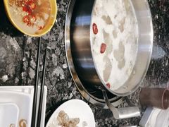 -一席地·本地鸡窝·杭帮鸡火锅(萧山银隆百货店)