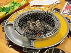 -青瓦炭韩潮烤肉(花园道店)